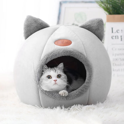 Cozy Winter Pet Bed