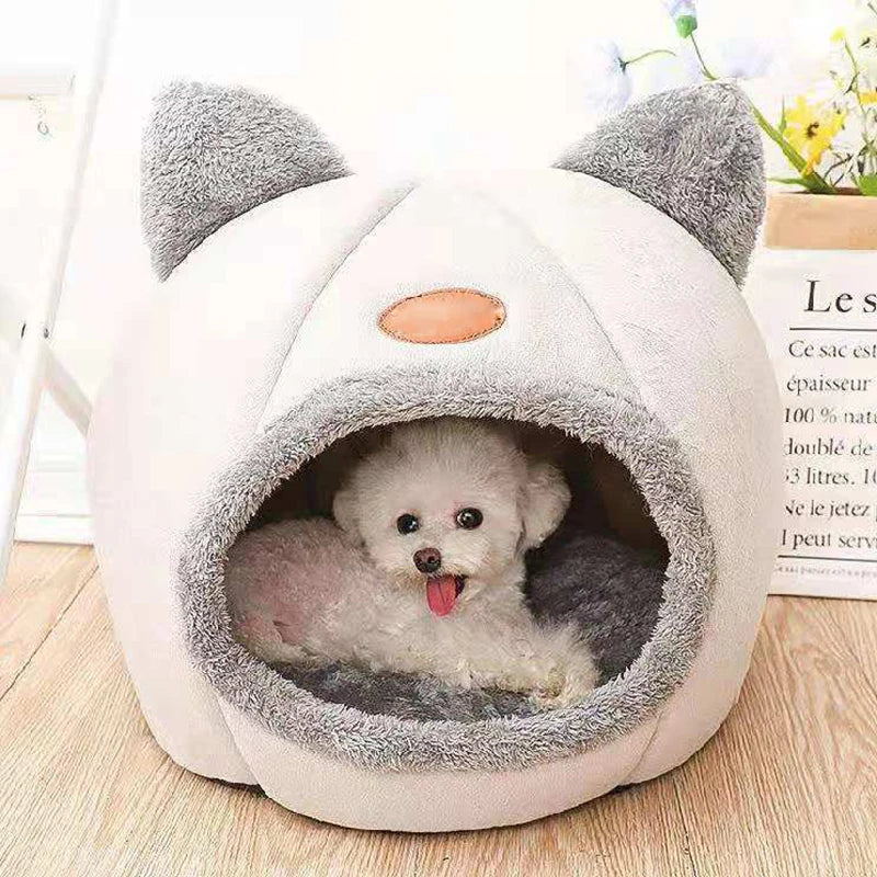 Cozy Winter Pet Bed