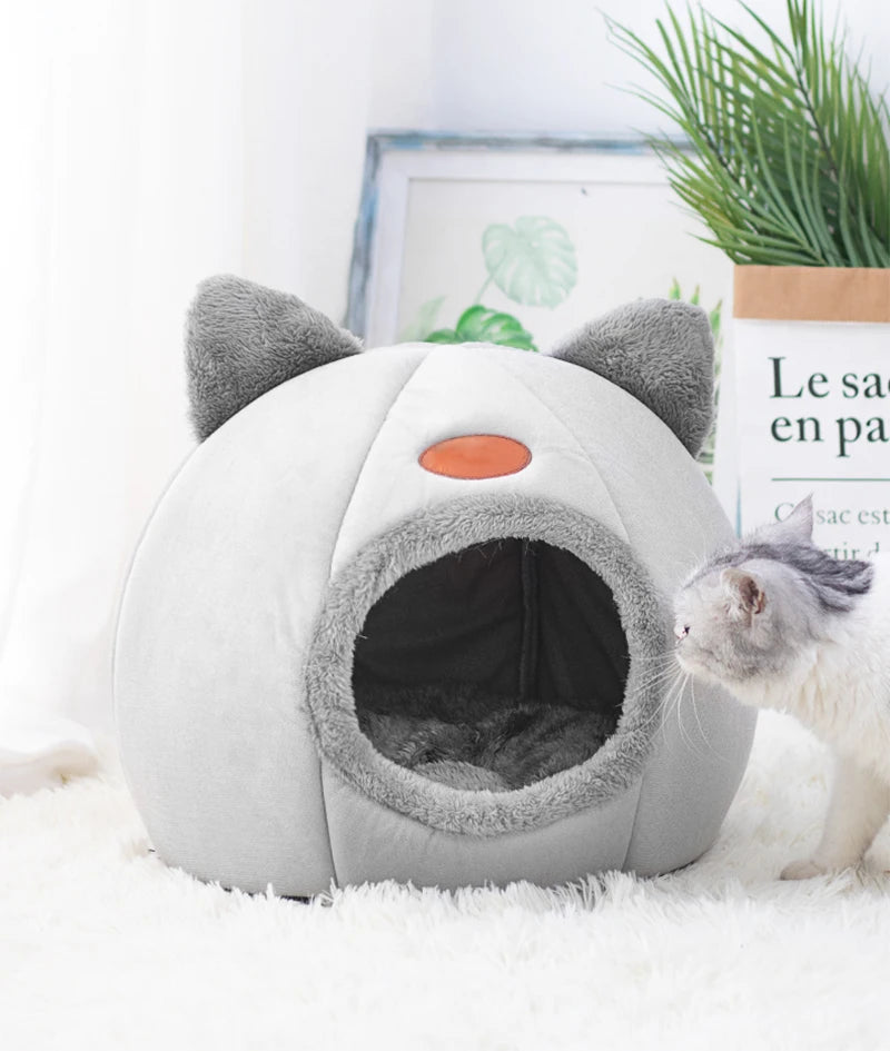 Cozy Winter Pet Bed